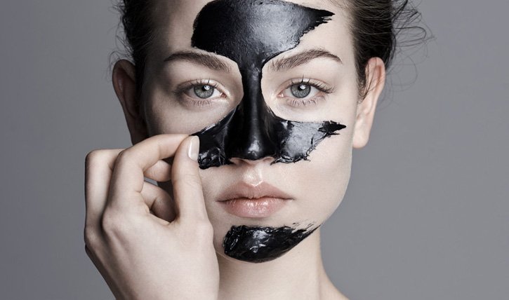 Black Mask: Funktionieren schwarzen Peel Off Masken wirklich?